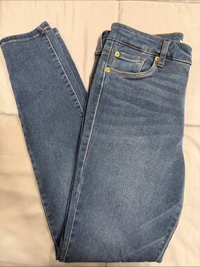 STS Blue Women's Skinny Jeans in Medium Blue Wash